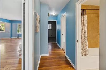 725 N Hawkins Avenue, Akron, OH 44313 - Photo 20