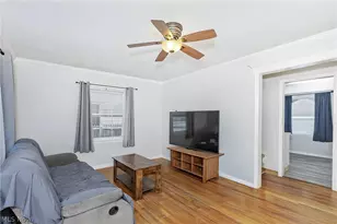 1237 Crescent Dr, Painesville, OH 44077 - Photo 2