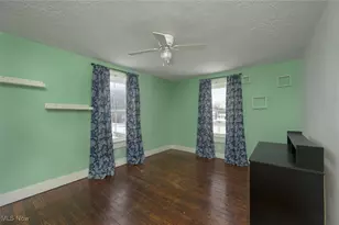 163 Van Buren Ave, Ravenna, OH 44266 - Photo 26