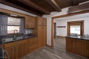 163 Van Buren Ave, Ravenna, OH 44266 - Photo 22