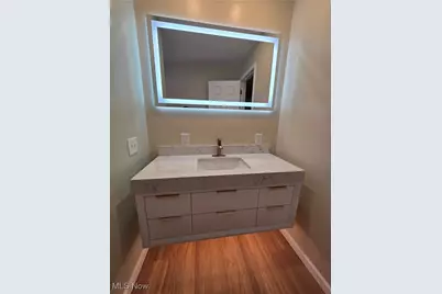 1075 NE River Road, Lake Milton, OH 44429 - Photo 16