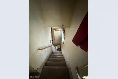 445 Noah Avenue, Akron, OH 44320 - Photo 18