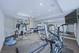 31900 Pinetree Rd, Pepper Pike, OH 44124 - Photo 38