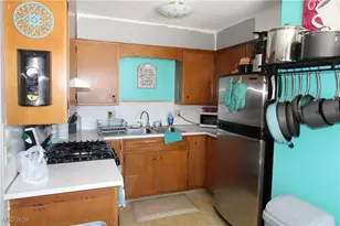 409-411 W Church St, Orrville, OH 44667 - Photo 4