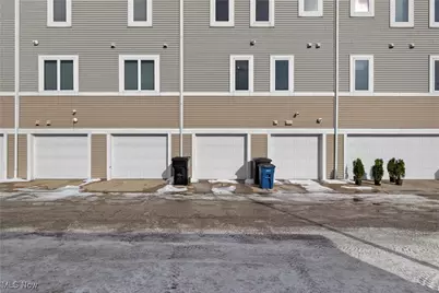 7429 Battery Park Boulevard #H-7429, Loveland, OH 44102 - Photo 32