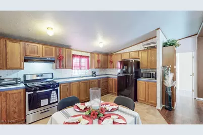 6758 Sumner Road, Ravenna, OH 44266 - Photo 14