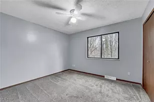 4298 S Main St, Akron, OH 44319 - Photo 12