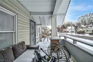 978 Delia Ave, Akron, OH 44320 - Photo 6