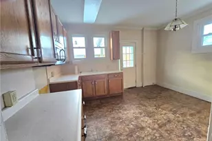 1617 Maple Ave, Zanesville, OH 43701 - Photo 10