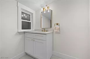 7421 Herman Ave, Loveland, OH 44102 - Photo 38