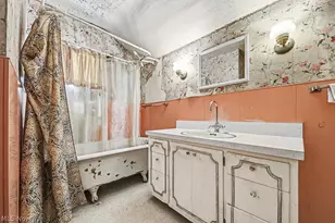 726 S Arch Ave, Alliance, OH 44601 - Photo 16