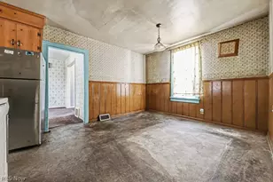 726 S Arch Ave, Alliance, OH 44601 - Photo 4