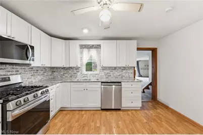 34857 Roberts Road, Eastlake, OH 44095 - Photo 8