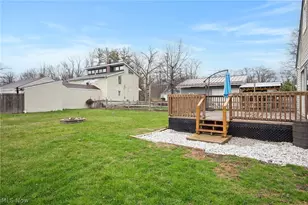 34857 Roberts Rd, Eastlake, OH 44095 - Photo 30