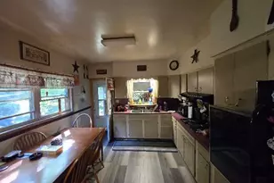 958 Central Ave, Bellaire, OH 43906 - Photo 8