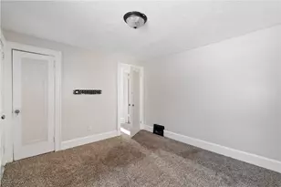 1824 Root Ave NE, Canton, OH 44705 - Photo 14