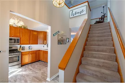 1617 NE Southpointe Circle NE, Canton, OH 44714 - Photo 2