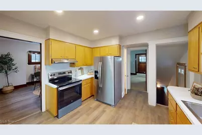 1156 Clifton Avenue, Akron, OH 44310 - Photo 8