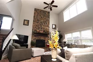 1405 Hidden Lake Blvd, Akron, OH 44312 - Photo 8