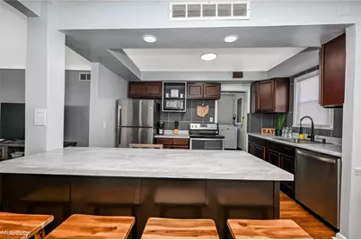 18220 Invermere Avenue, Loveland, OH 44128 - Photo 14