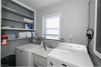 18220 Invermere Avenue, Loveland, OH 44128 - Photo 24