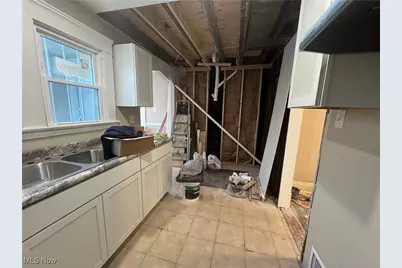 1015 E 131st Street, East Cleveland, OH 44108 - Photo 8