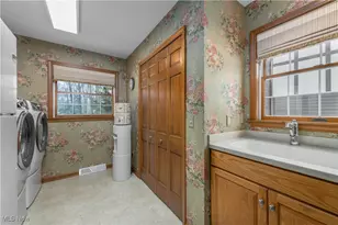 6860 Cliffside Dr, Vermilion, OH 44089 - Photo 40