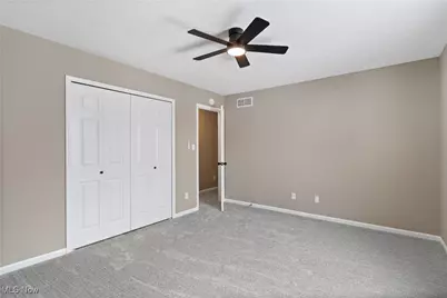 410 Columbine Avenue, Akron, OH 44312 - Photo 18