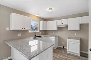 410 Columbine Ave, Akron, OH 44312 - Photo 14