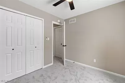 410 Columbine Avenue, Akron, OH 44312 - Photo 24