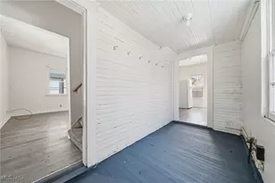 333 Lloyd St, Akron, OH 44301 - Photo 32