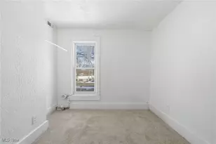 333 Lloyd St, Akron, OH 44301 - Photo 10