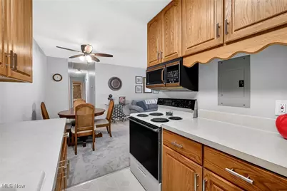 5721 Som Center Road #18, Solon, OH 44139 - Photo 20