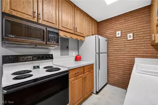 5721 SOM Center Road, Solon, OH 44139 - Photo 18