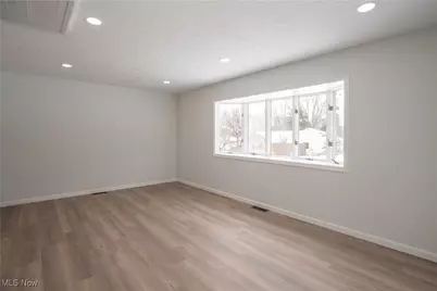 5796 Starview Drive, Clinton, OH 44216 - Photo 10