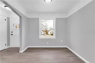 953 Whitby Rd, Cleveland Heights, OH 44112 - Photo 4