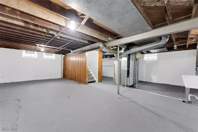953 Whitby Road, Cleveland Heights, OH 44112 - Photo 24