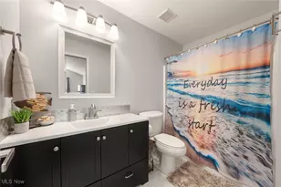 868 Tollis Pkwy, Grandview Heights, OH 44147 - Photo 22