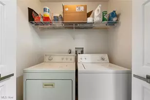 868 Tollis Pkwy, Grandview Heights, OH 44147 - Photo 28