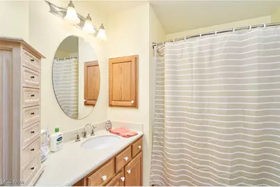 820 Lawrence Drive, Wadsworth, OH 44281 - Photo 22