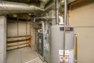 579 West St, Wadsworth, OH 44281 - Photo 32