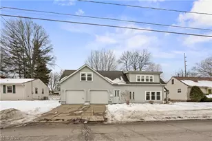 579 West St, Wadsworth, OH 44281 - Photo 2