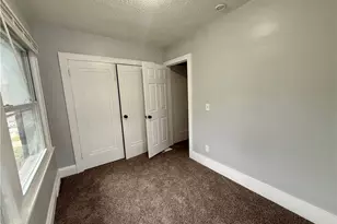 810 Thayer St, Akron, OH 44310 - Photo 12