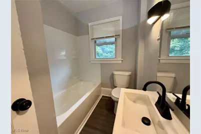 810 Thayer Street #4, Akron, OH 44310 - Photo 6