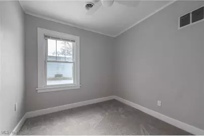 218 Roxboro Road, Vermilion, OH 44089 - Photo 26