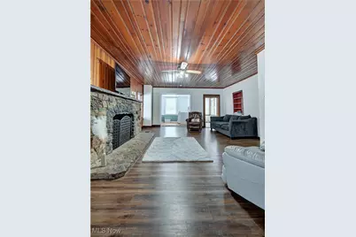 5796 St Rt 250, Beach City, OH 44608 - Photo 10