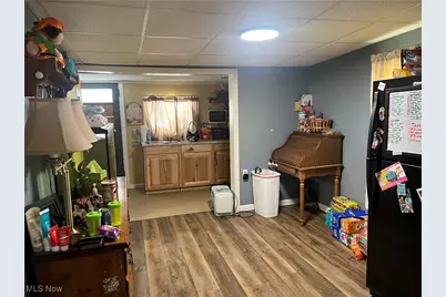 422 Jessamine Street, Zanesville, OH 43701 - Photo 4