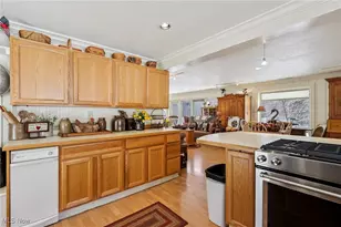 27720 Norris Rd, Tippecanoe, OH 44699 - Photo 14