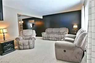 4251 Wayne Rd, Mantua, OH 44255 - Photo 6