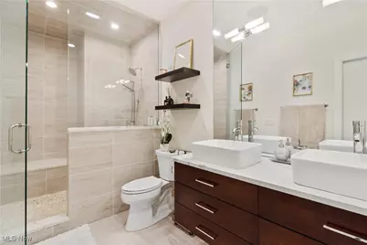 706 University Court, Loveland, OH 44113 - Photo 18